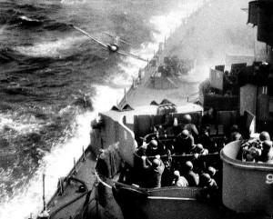 Kamikaze-about-to-hit-USS-M
